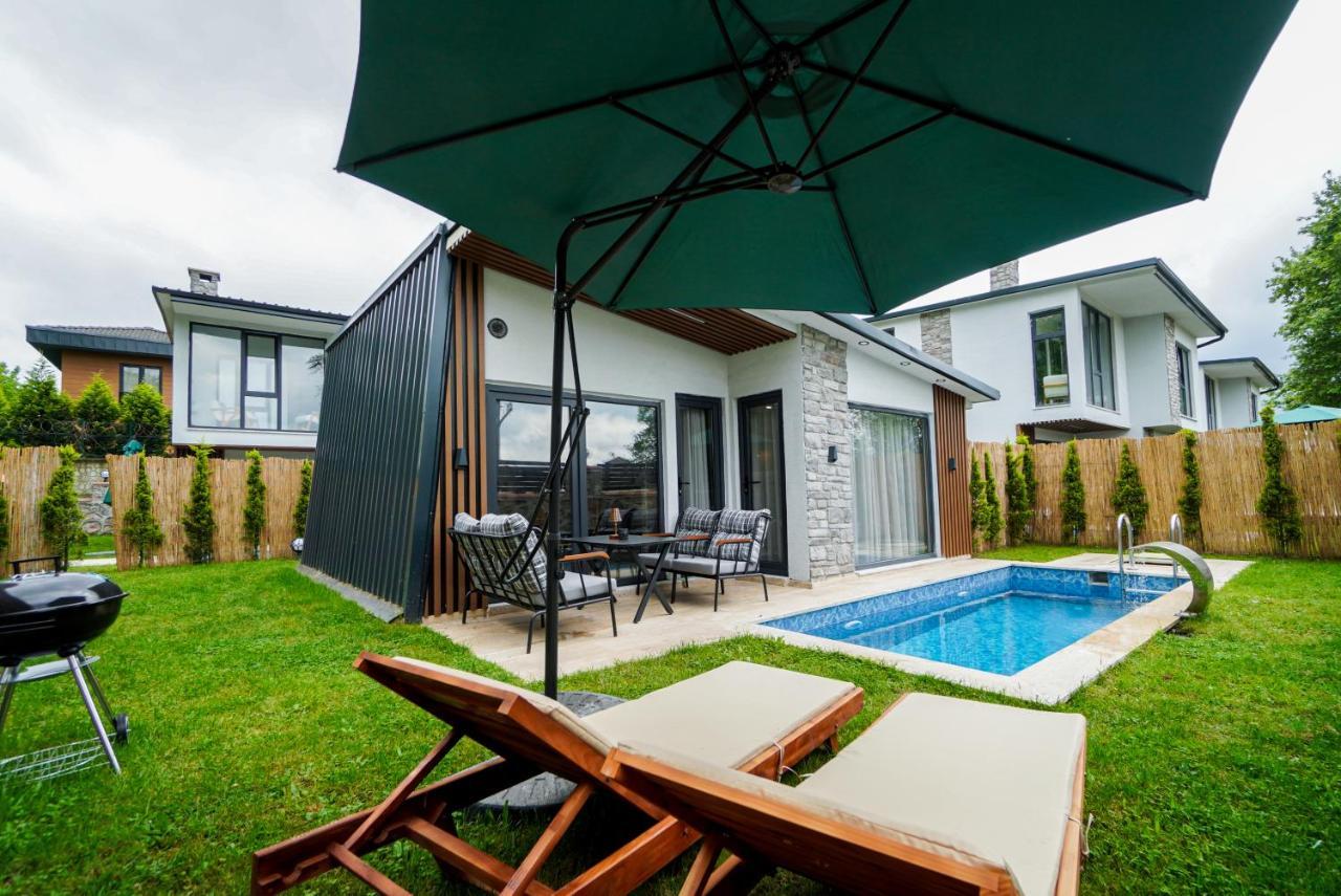 Vital Home Sapanca Isitmali Havuzlu Villa&Bungalov Luaran gambar