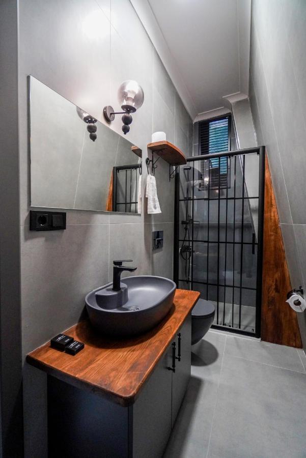 Vital Home Sapanca Isitmali Havuzlu Villa&Bungalov Luaran gambar