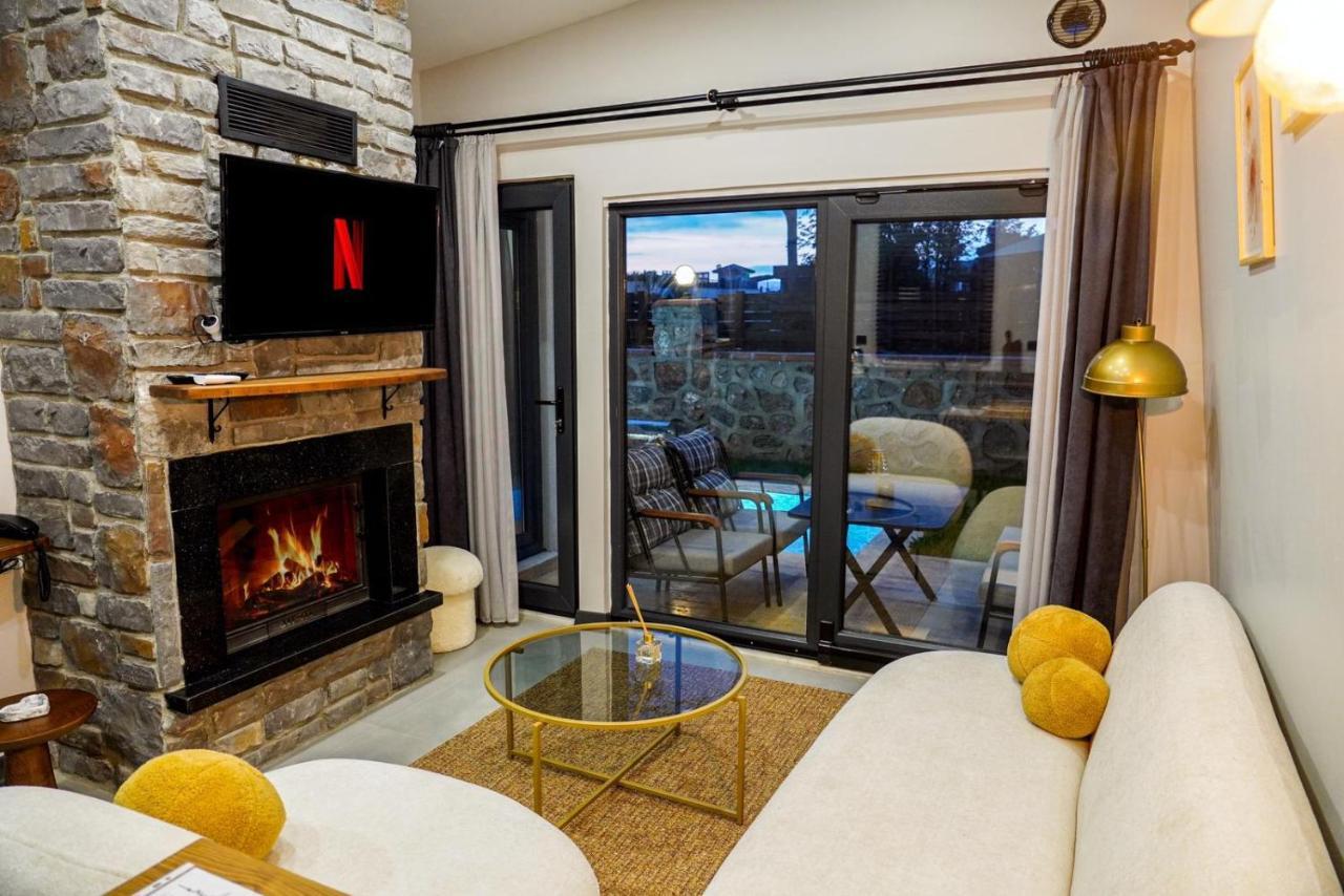 Vital Home Sapanca Isitmali Havuzlu Villa&Bungalov Luaran gambar