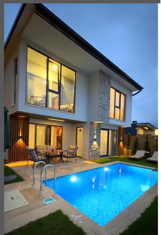 Vital Home Sapanca Isitmali Havuzlu Villa&Bungalov Luaran gambar